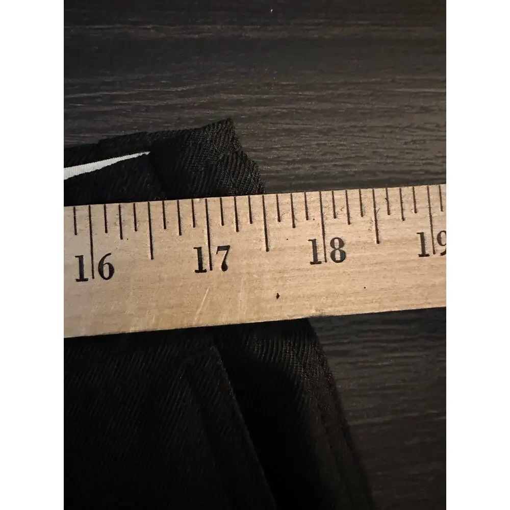 Banana Republic Men's wool blend Cargo pants size 34x28 (hemmed)